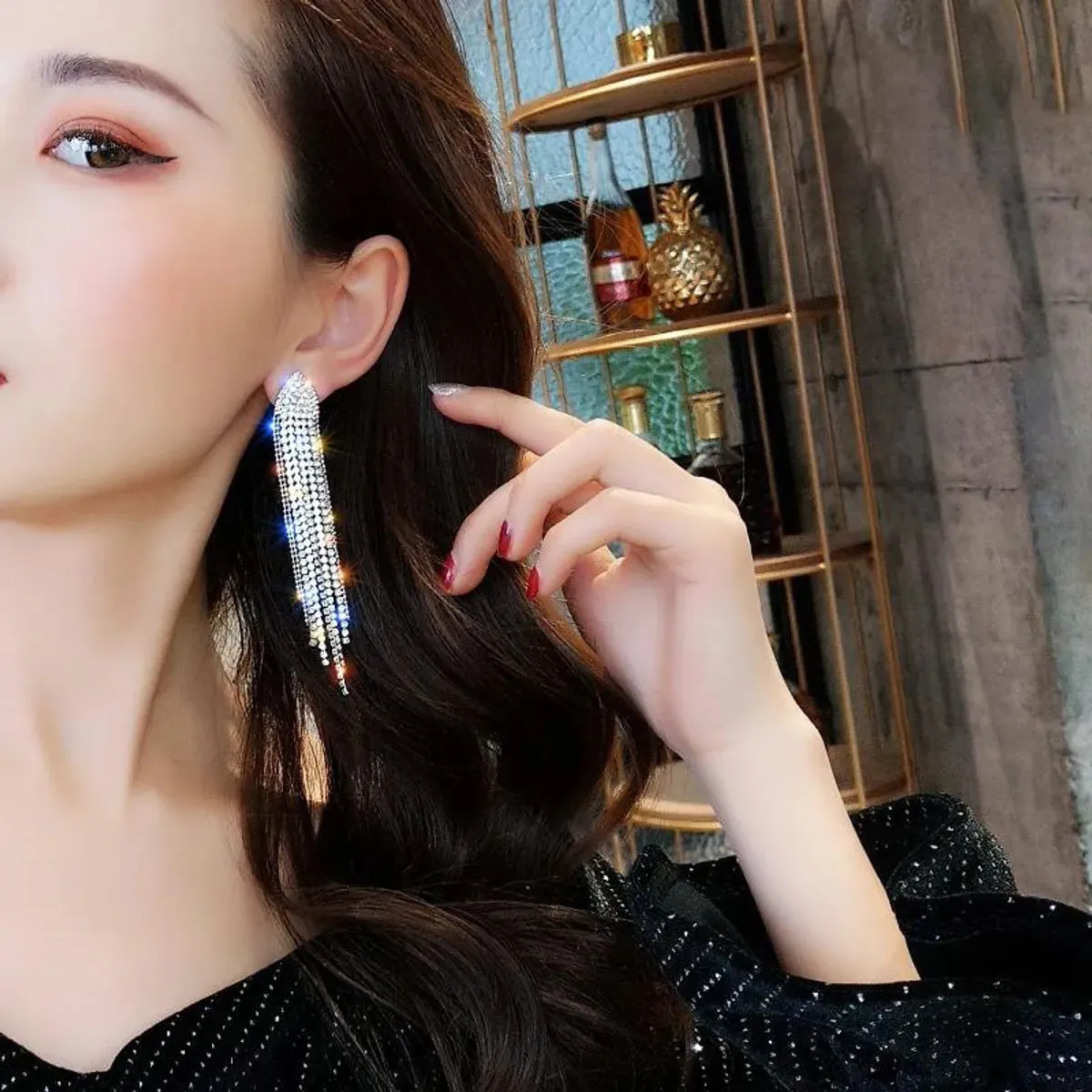 1 Pair Elegant Geometric Tassel Rhinestone Ear Cuffs