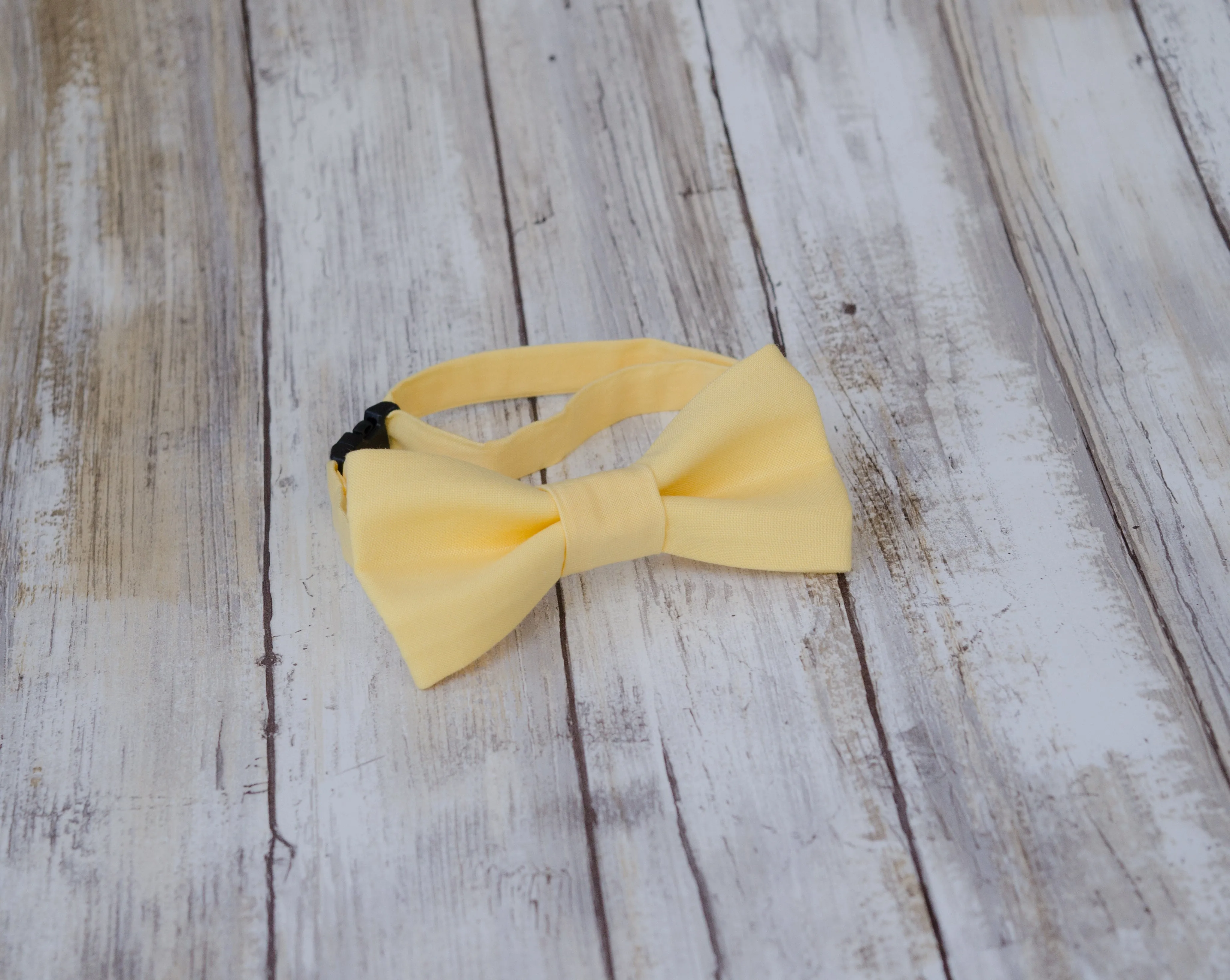 Classic 30's Yellow Bow Tie (23)