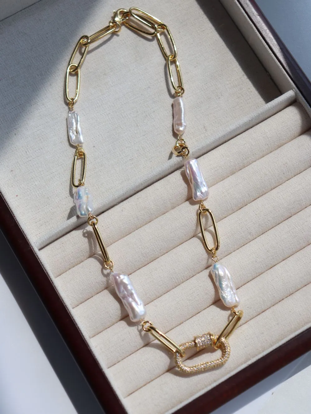 Classic Full Diamond Baroque Chain Necklace