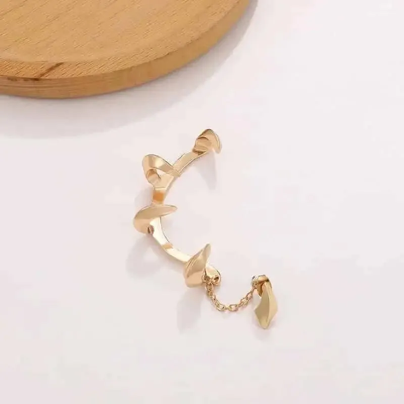 Devil Claw Ear Cuffs Earring