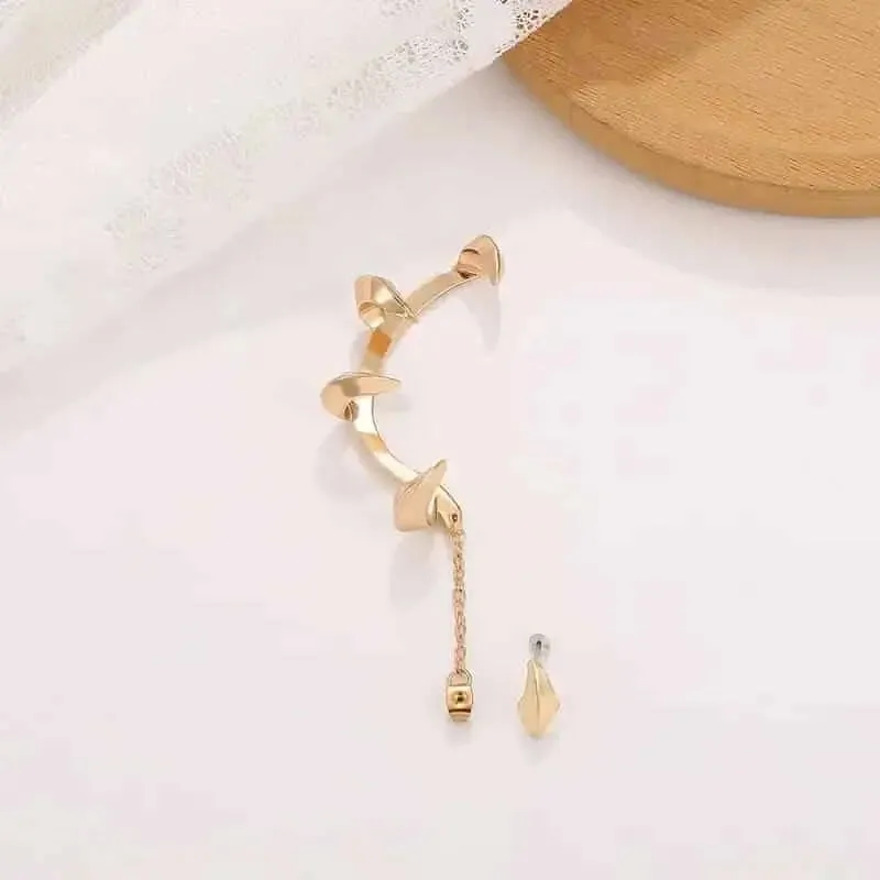 Devil Claw Ear Cuffs Earring