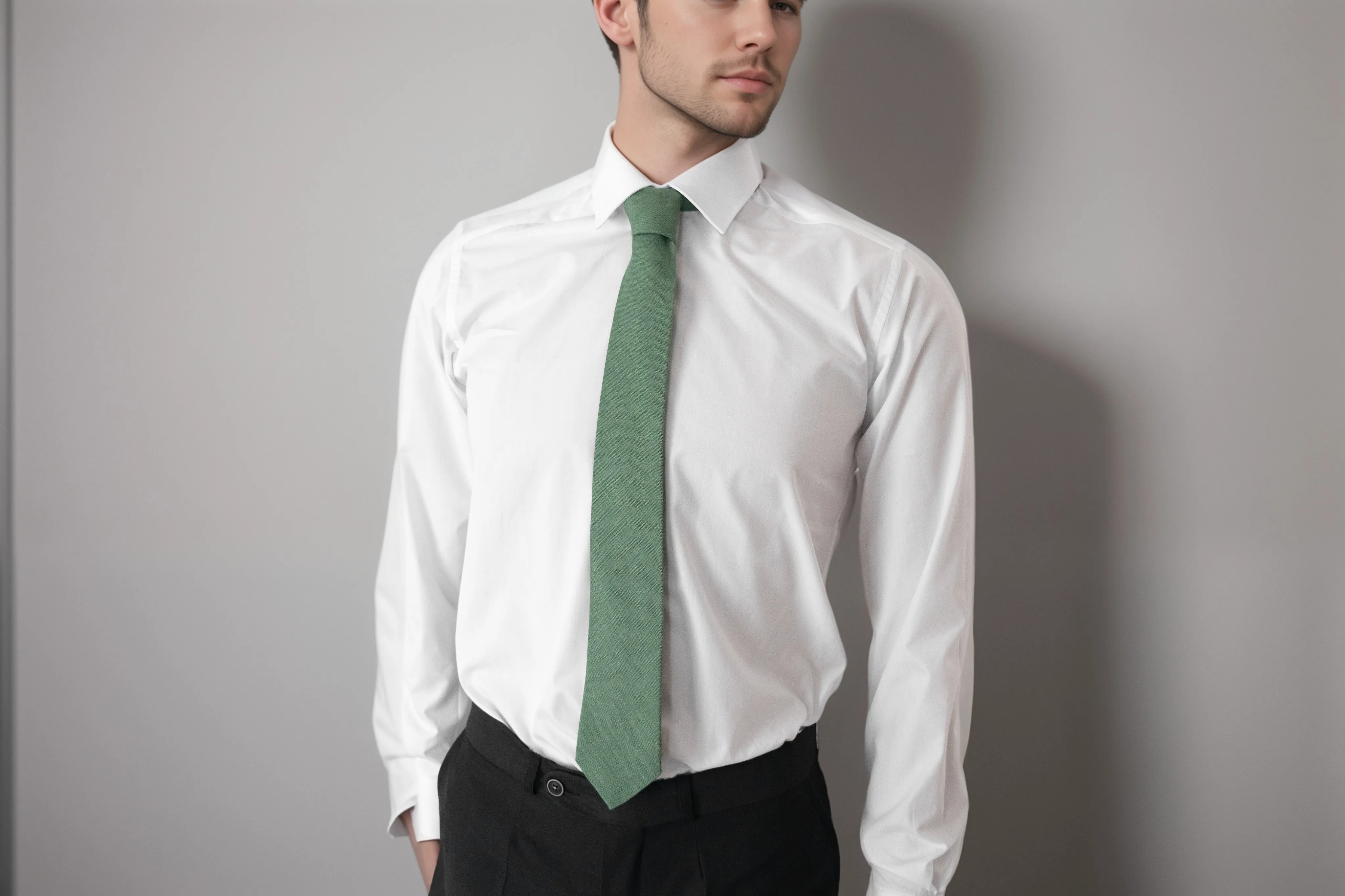 Emerald Green Mens Necktie for Weddings - Elegant Emerald Green Tie Collection