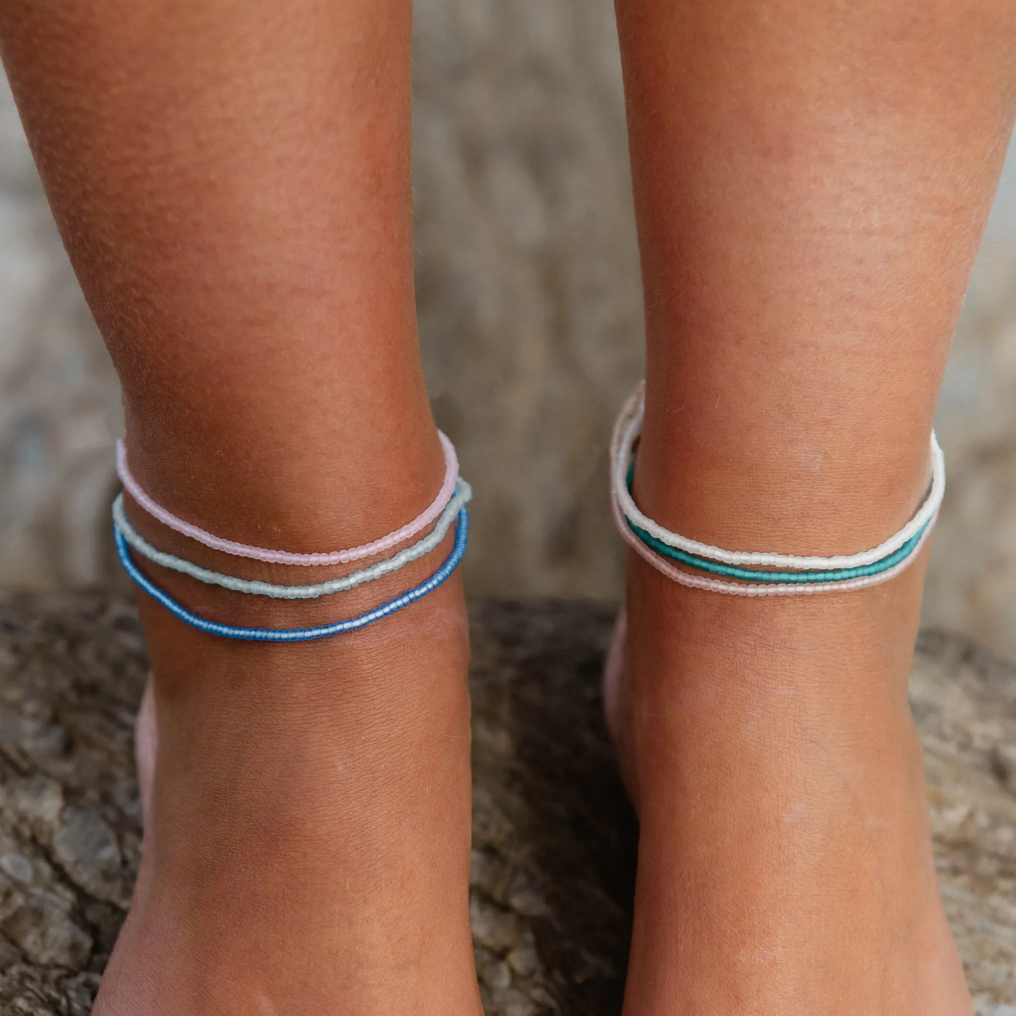 Ka'anapali Frosted Glass Beaded Anklet