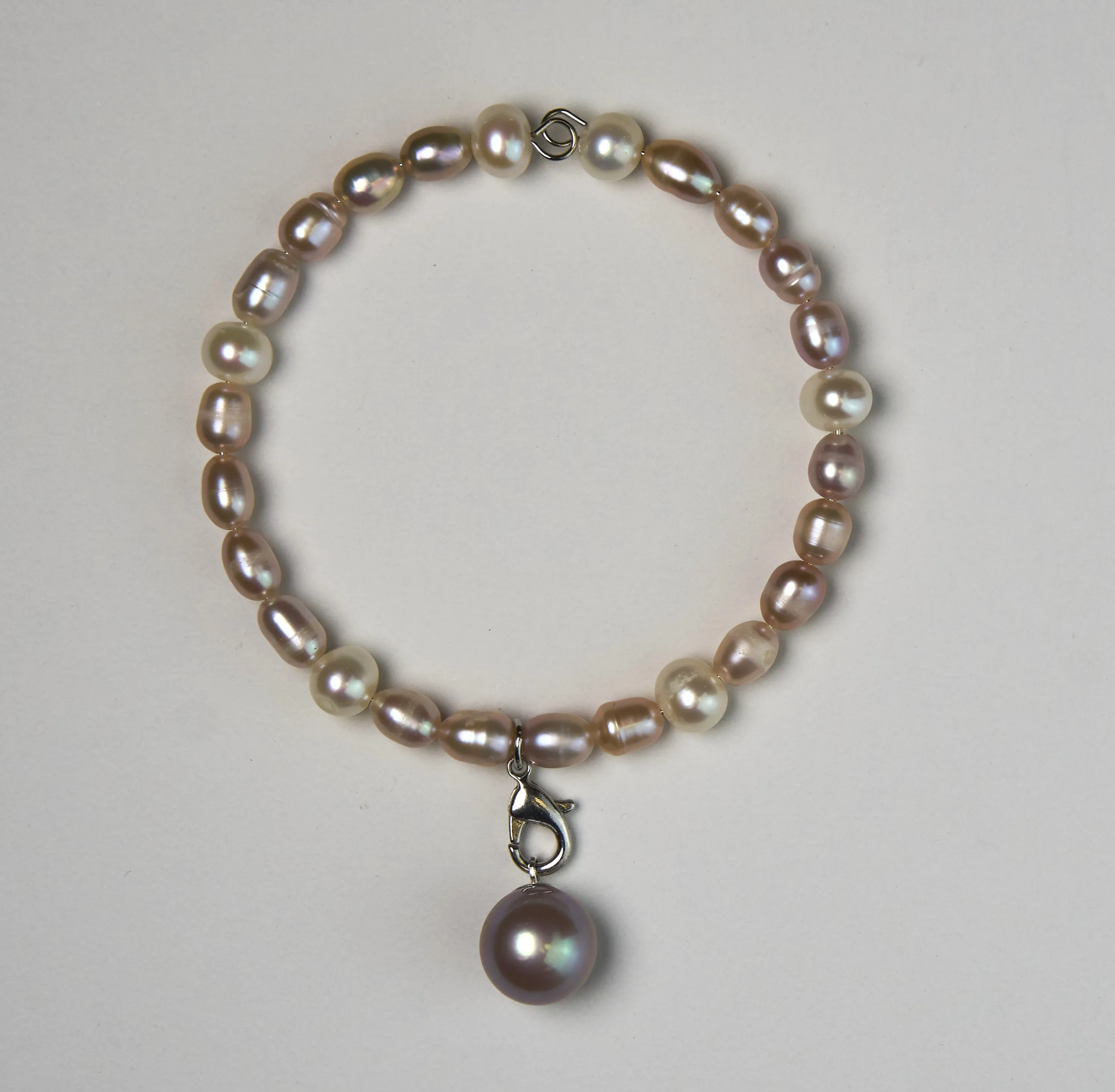 Rice Pearl Wire Bracelet