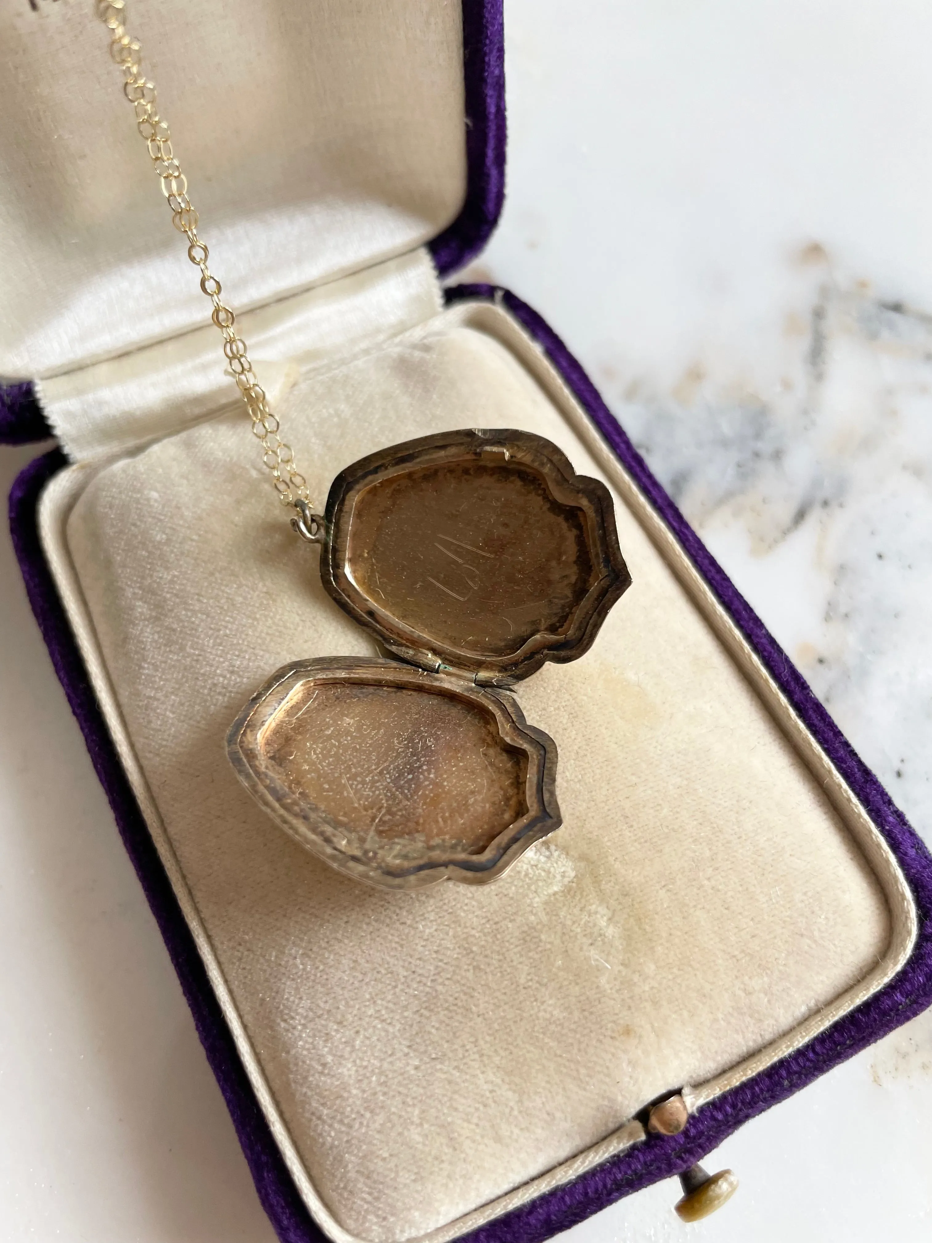 Victorian Alyssum Locket